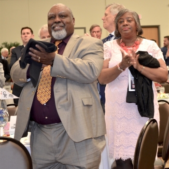 Mr. & Mrs. Melvin Queen