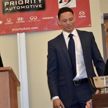 Jeff 'Pants' Partridge ESPN & Carolyn Bernard, CSC President Presenting Ches HS Male Athlete of the Yr Award to Shon Mitchell, Oscar Smith