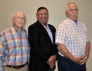 2 c Nathan Beck w_Bobby Clifton & Ron Askew